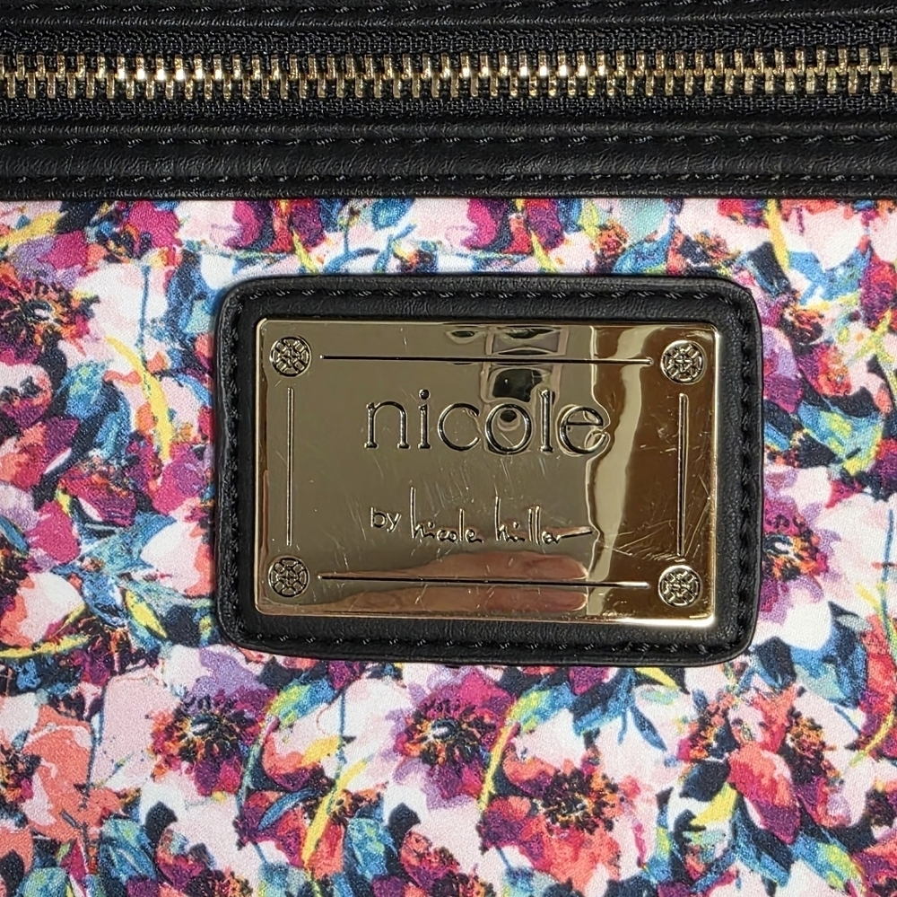 Nicole By Nicole Miller Pansy Multicolor Crossbody Bag With Goldtone Hardware - Picture 5 of 13